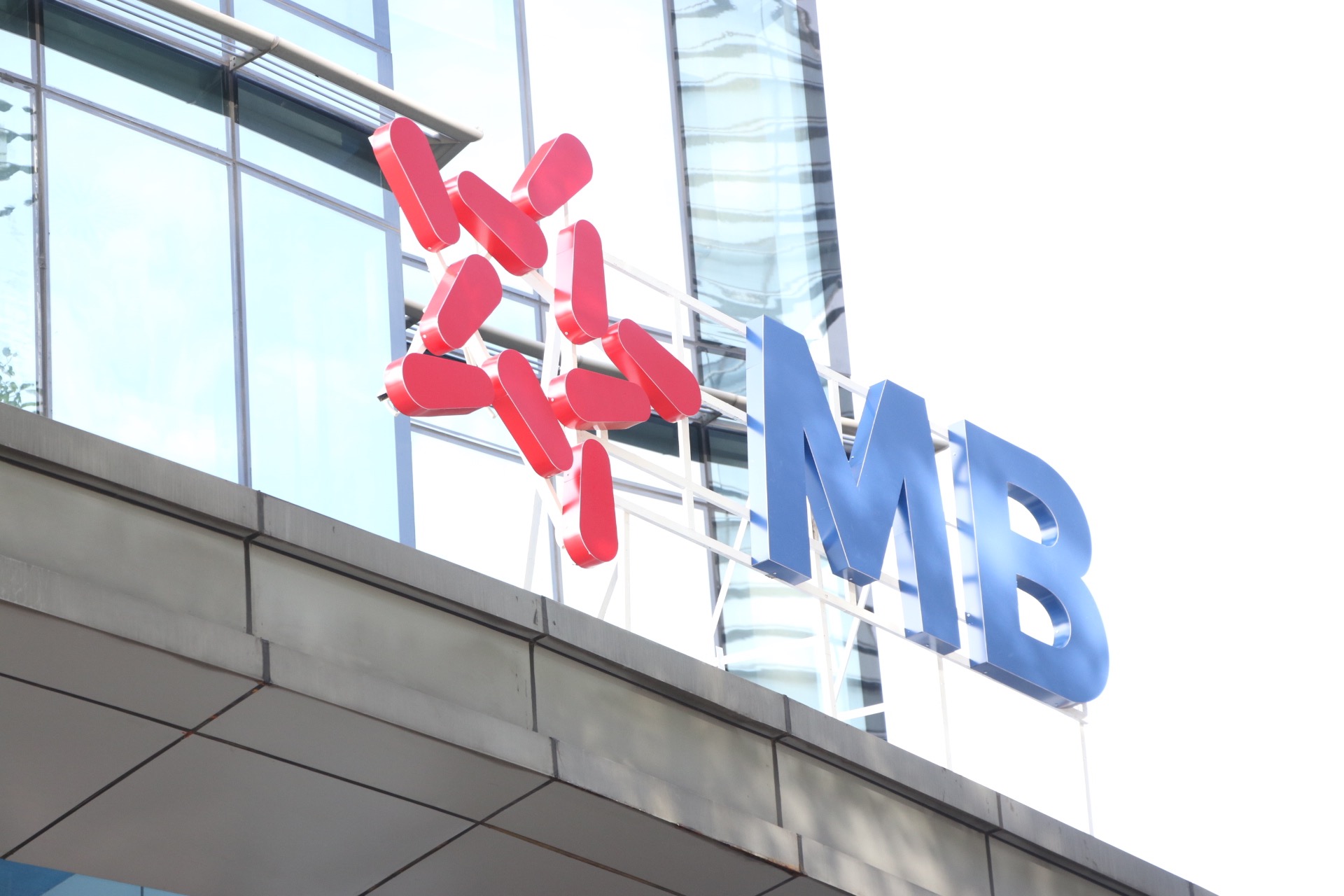 Lãi suất vay thế chấp ngân hàng MBBank mới nhất, chi tiết nhất 1 Lãi suất vay thế chấp ngân hàng MBBank năm 2024