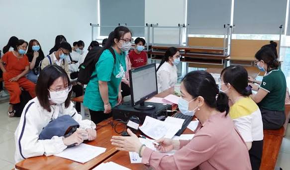 Vay vốn sinh viên
